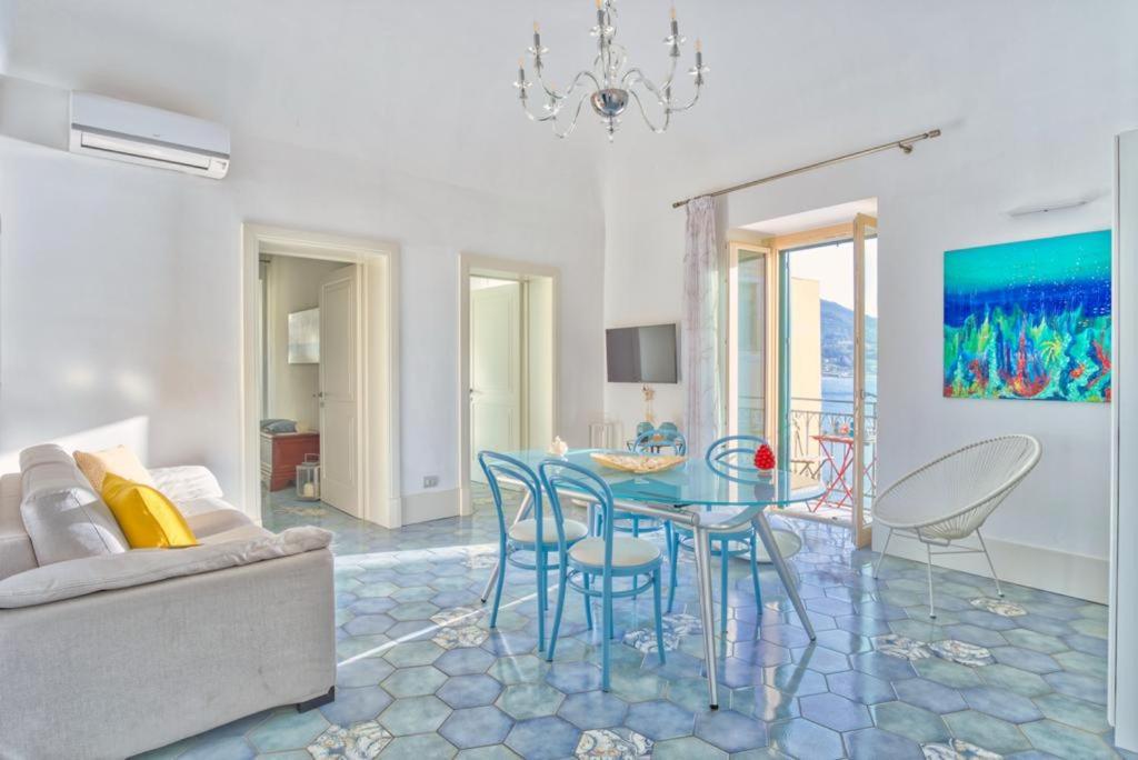 Devalu Casa Del Mare Apartment เชฟาลู ภายนอก รูปภาพ