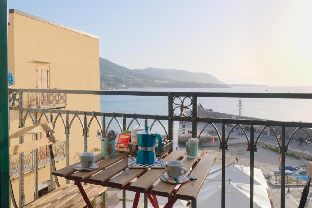 Devalu Casa Del Mare Apartment เชฟาลู ภายนอก รูปภาพ