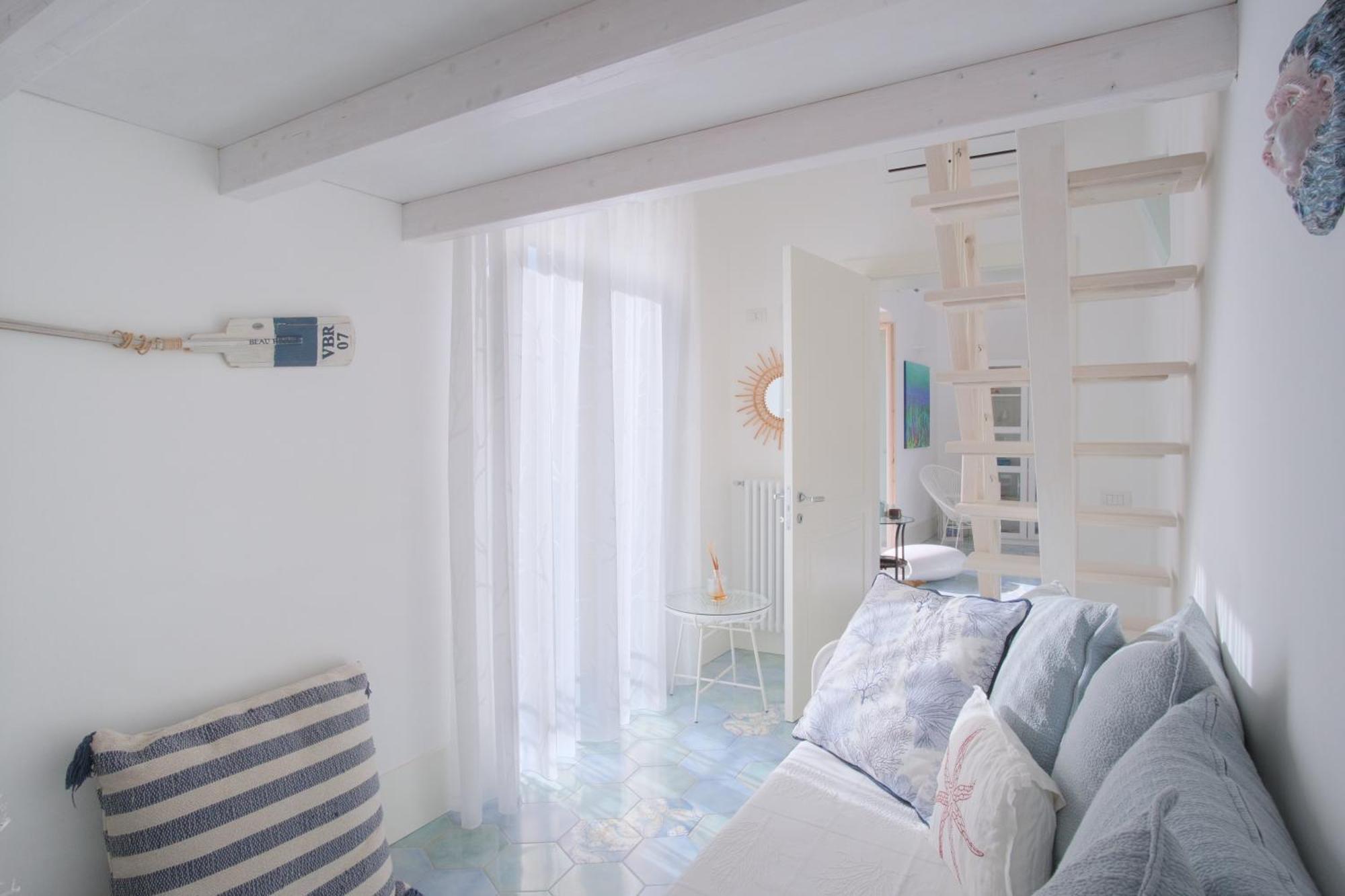Devalu Casa Del Mare Apartment เชฟาลู ภายนอก รูปภาพ